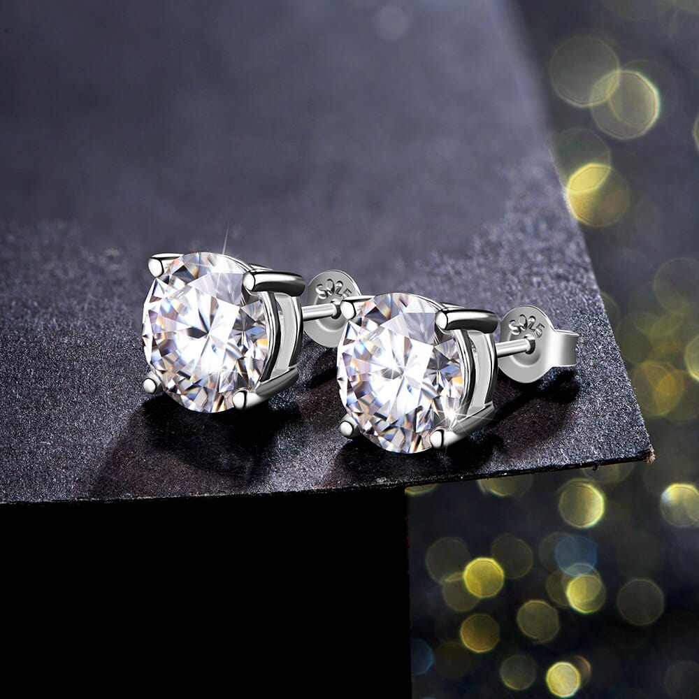 LumiStud™ - Diamond Earrings